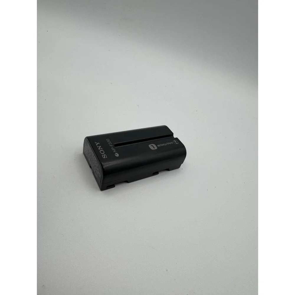 Sony np-f330 camcorder battery InfoLithium lithium FOR PARTS REPAIR NO CHARGE
